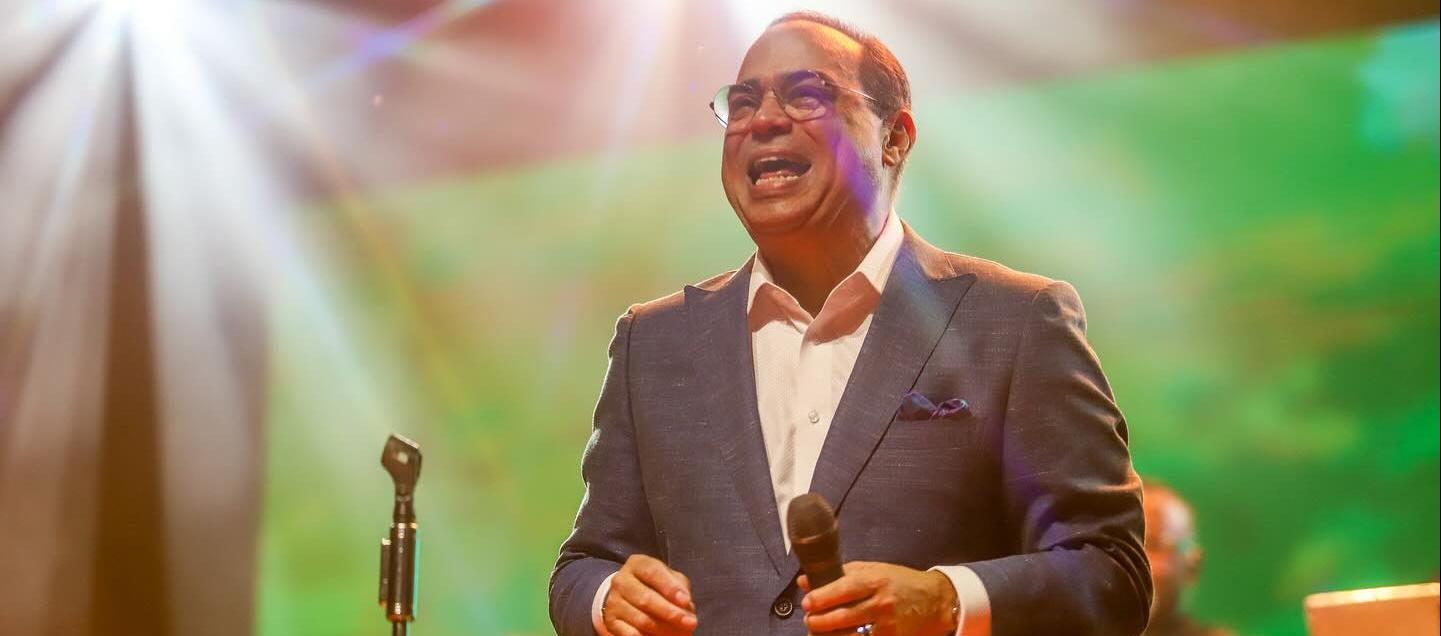 Gilberto Santa Rosa se encuentra de gira con su  'Auténtico Tour'.
