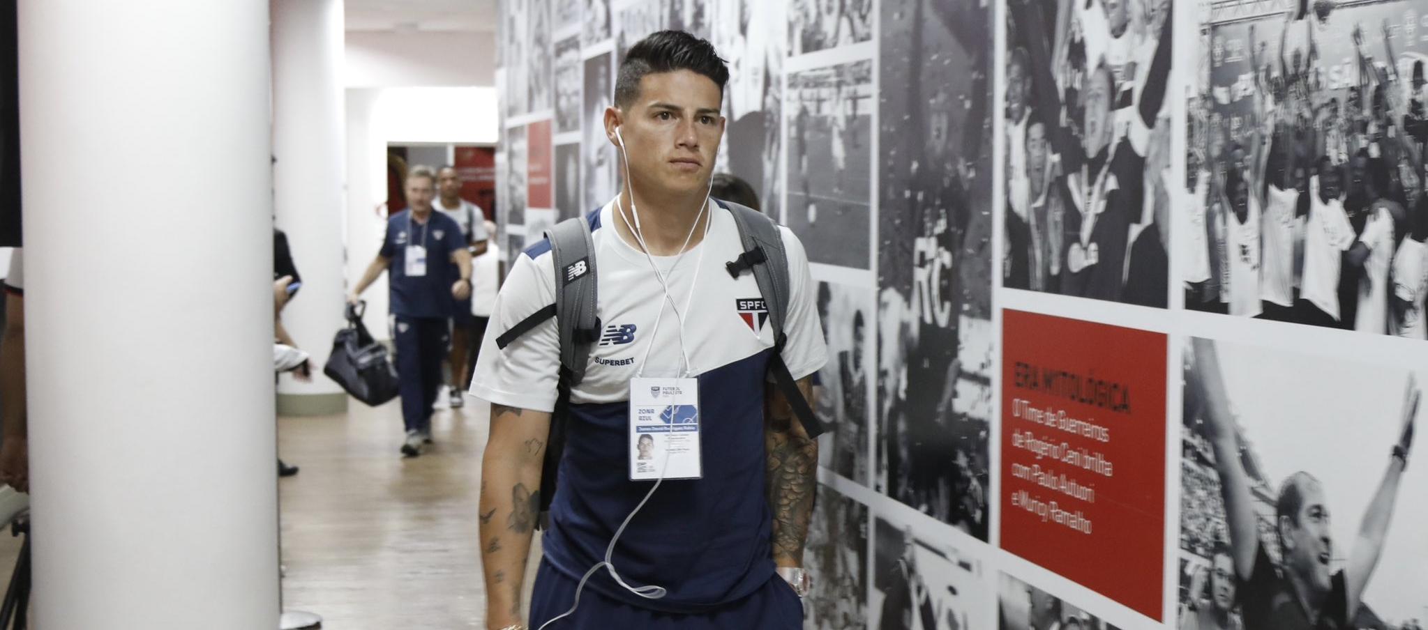 James Rodríguez jugó la Libertadores en 2010 con Banfield. 