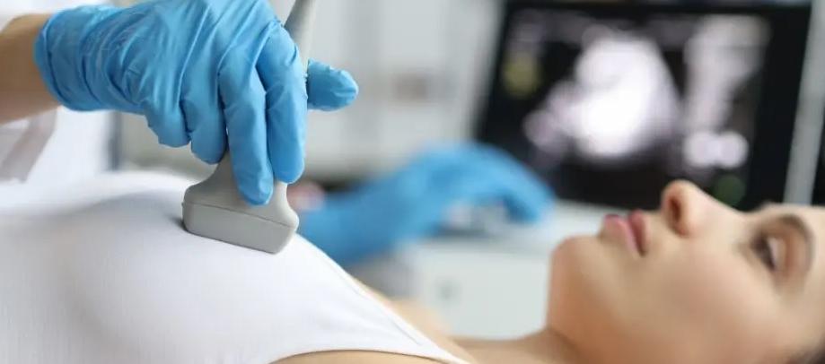 Ultrasonido mamario es clave en el tamizaje para la detección temprana de cáncer
