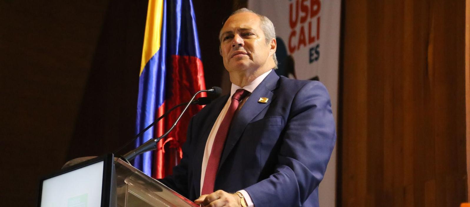 Iván Name Vásquez, presidente del Senado de la República. 