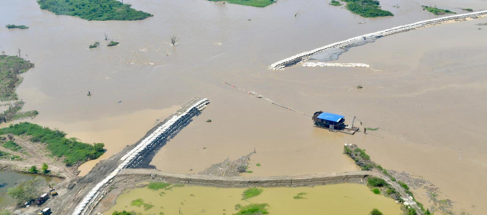 Boquete de 'Caregato' que inunda de nuevo a la zona de La Mojana. 