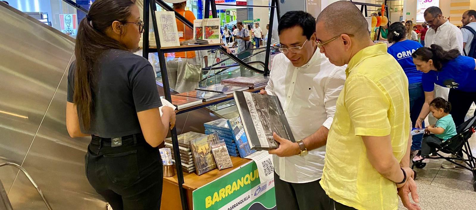 En la feria 'Barranquilla lee' participan parte libreros tradicionales, pequeñas editoriales y autores independientes