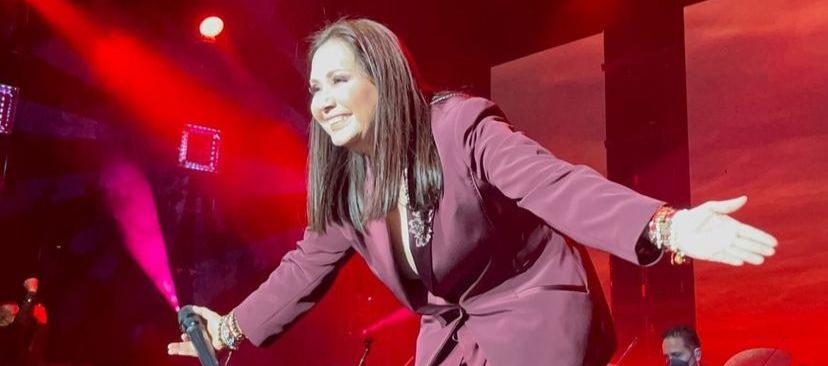 Ana Gabriel.