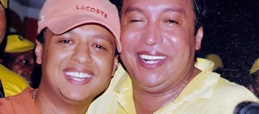 Rafael Santos junto a su padre Diomedes Díaz.