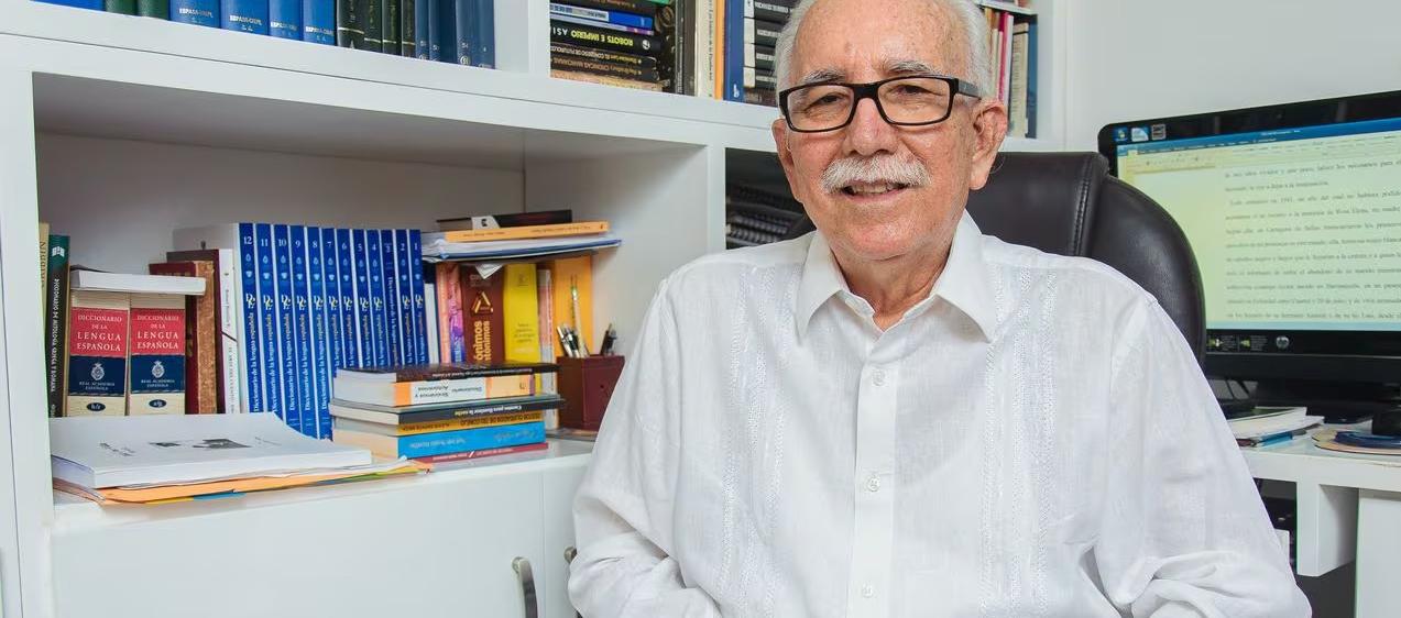 Antonio Mora Vélez.