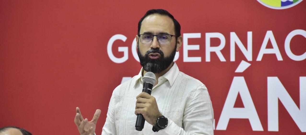 Andrés Camacho, Ministro de Minas y Energía.