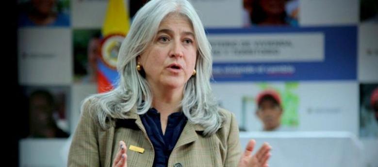 Catalina Velasco Campuzano, ministra de Vivienda. 