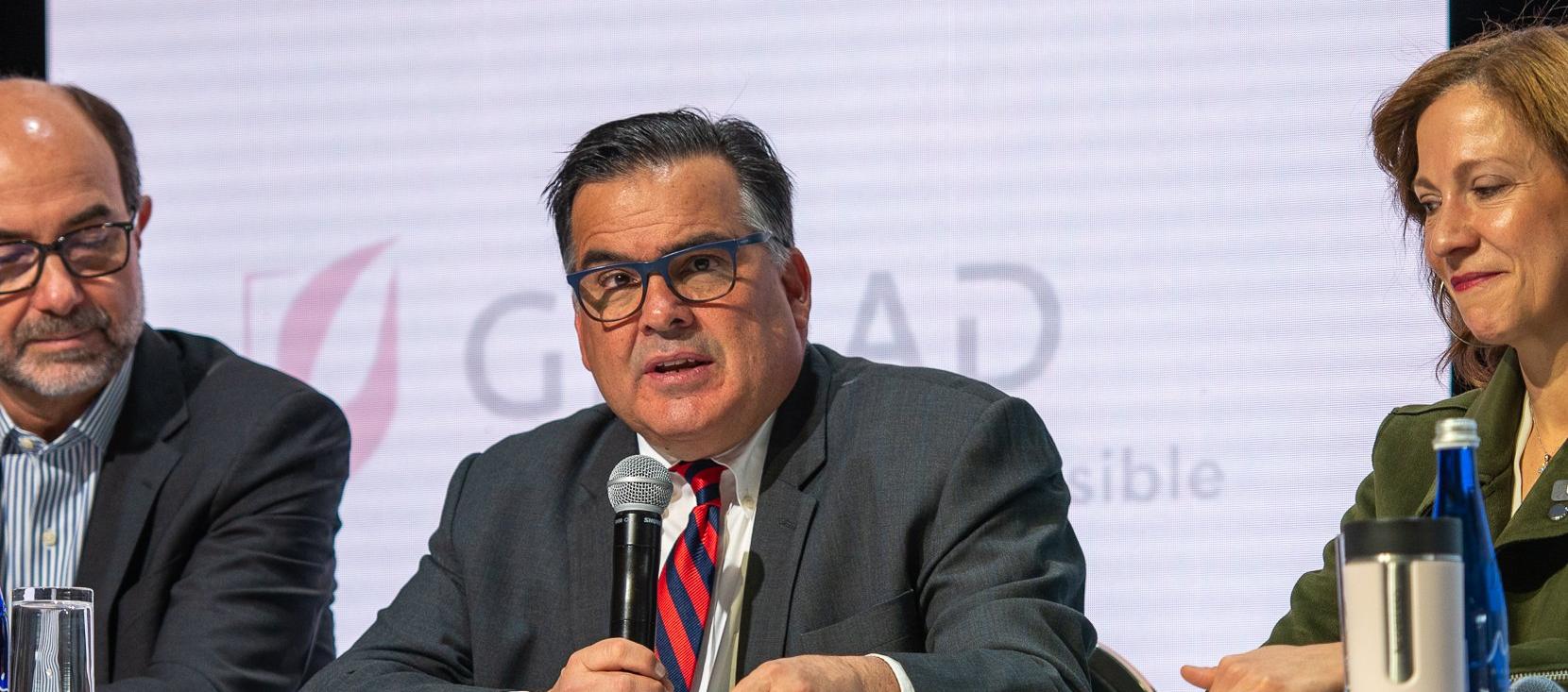 Francisco Palmeiri, embajador de Estados Unidos.