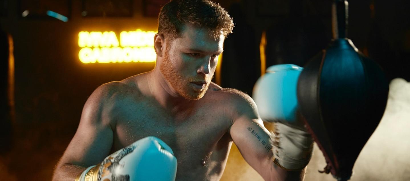 Saúl 'Canelo' Álvarez, campeón mundial súper mediano.