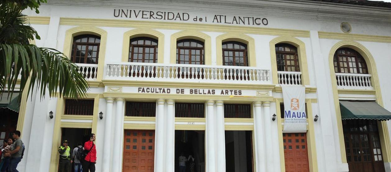Fachada de Bellas Artes.
