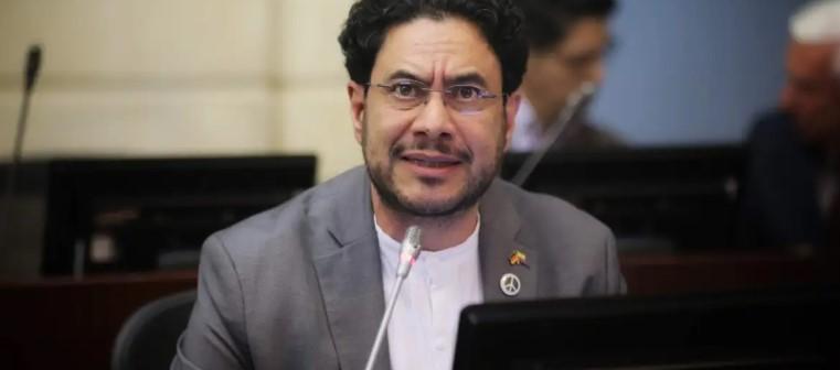 Senador, Iván Cepeda, negociador del Gobierno con el ELN