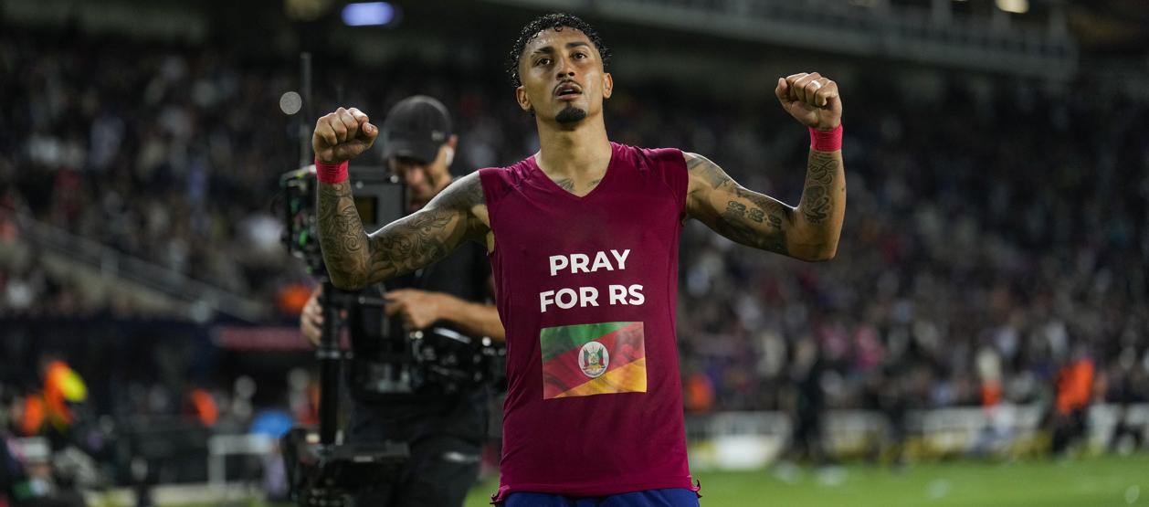 El brasileño Raphinha dedicó su gol a los damnificados por las inundaciones en Río Grande do Sul.