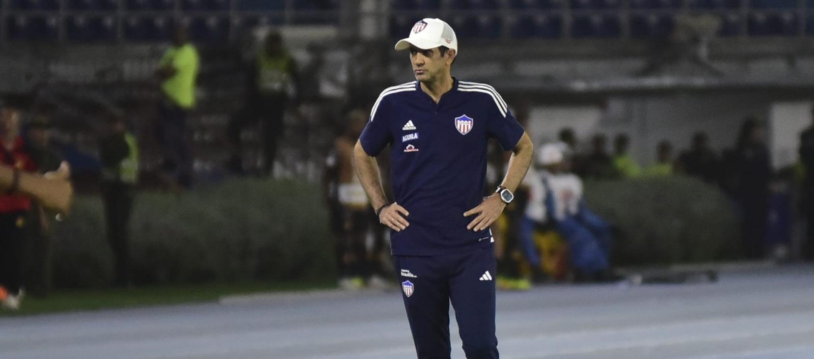 Arturo Reyes, técnico del Junior.