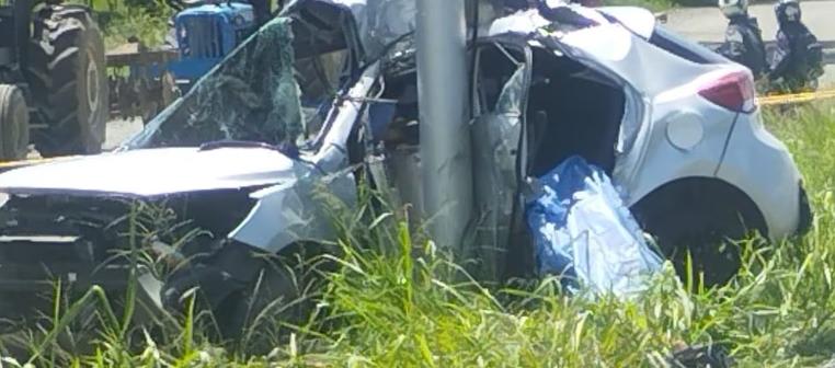 Así quedó el vehículo en el que viajaba la familia Álvarez