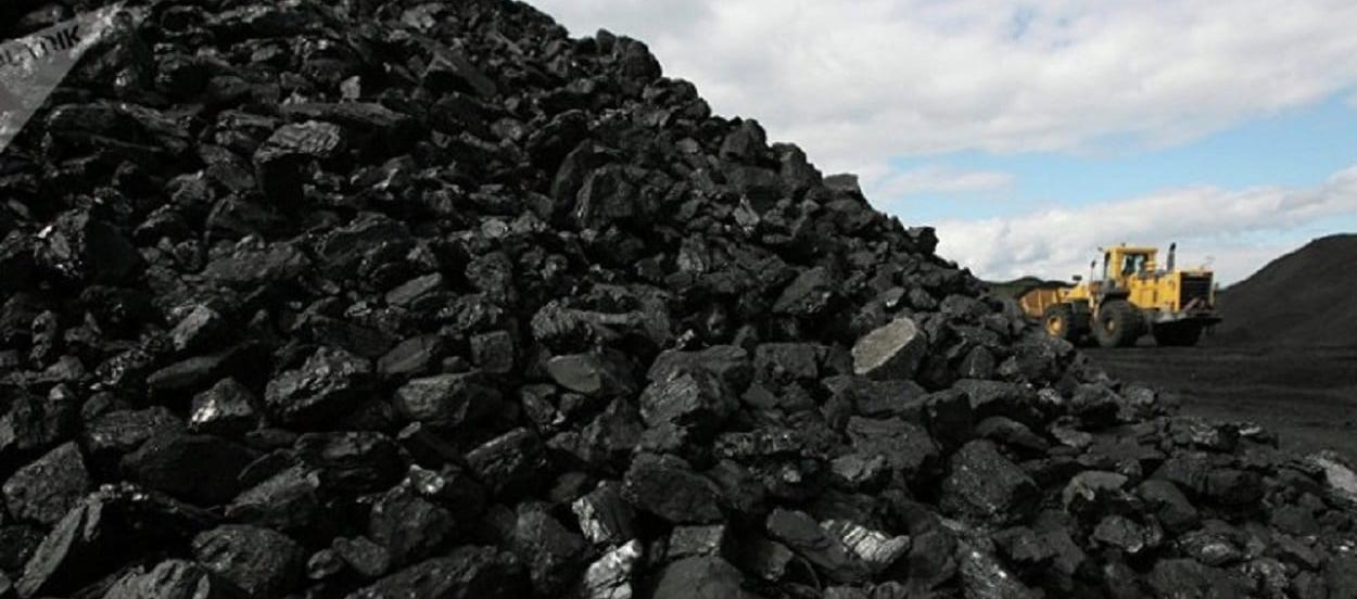 Petro anunció que no se exportará carbón hasta que se acabe el "genocidio" a Palestina.