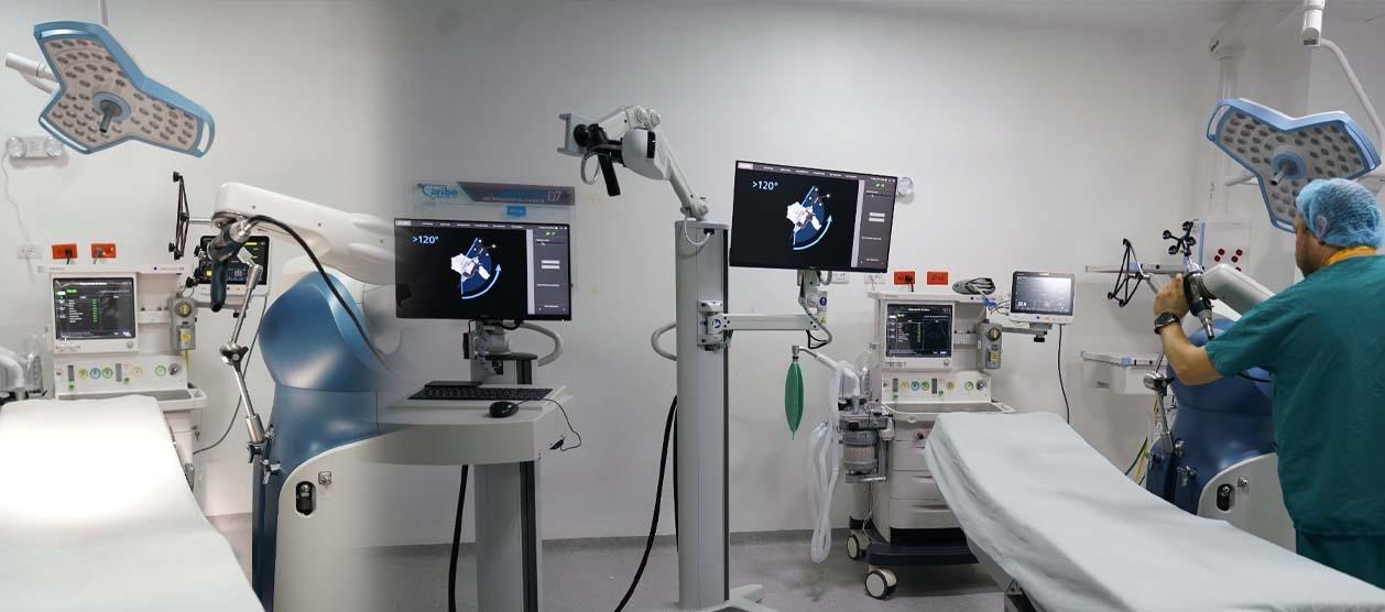 Mako, el asistente robótico de los cirujanos de ortopedia.