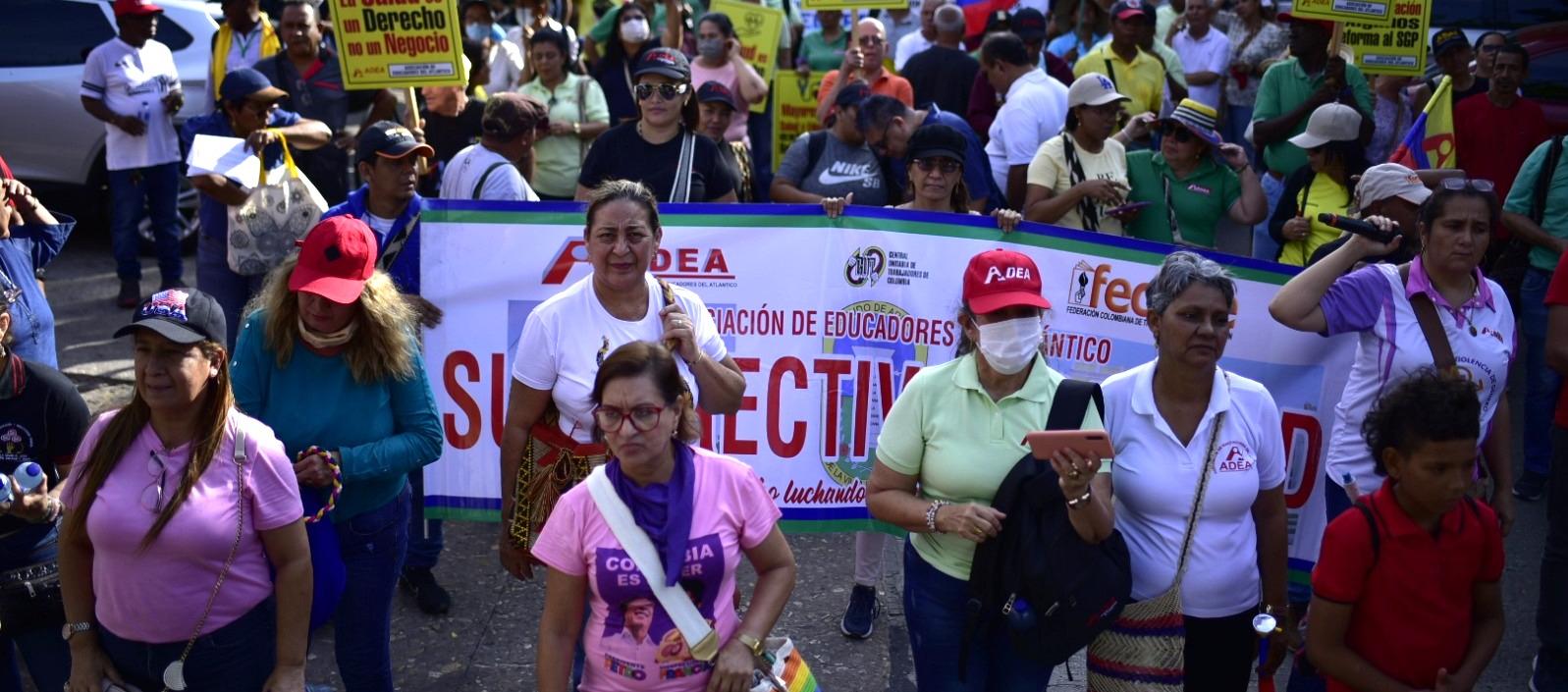 Inicia paro nacional del Magisterio