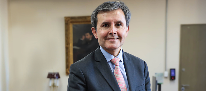 José Roberto Acosta, director de Crédito Público.