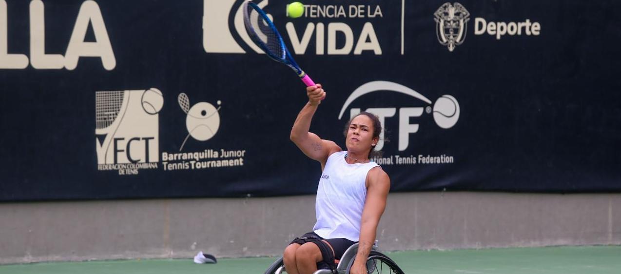 La brasileña María Fernanda Alves, campeona en la categoría open. 