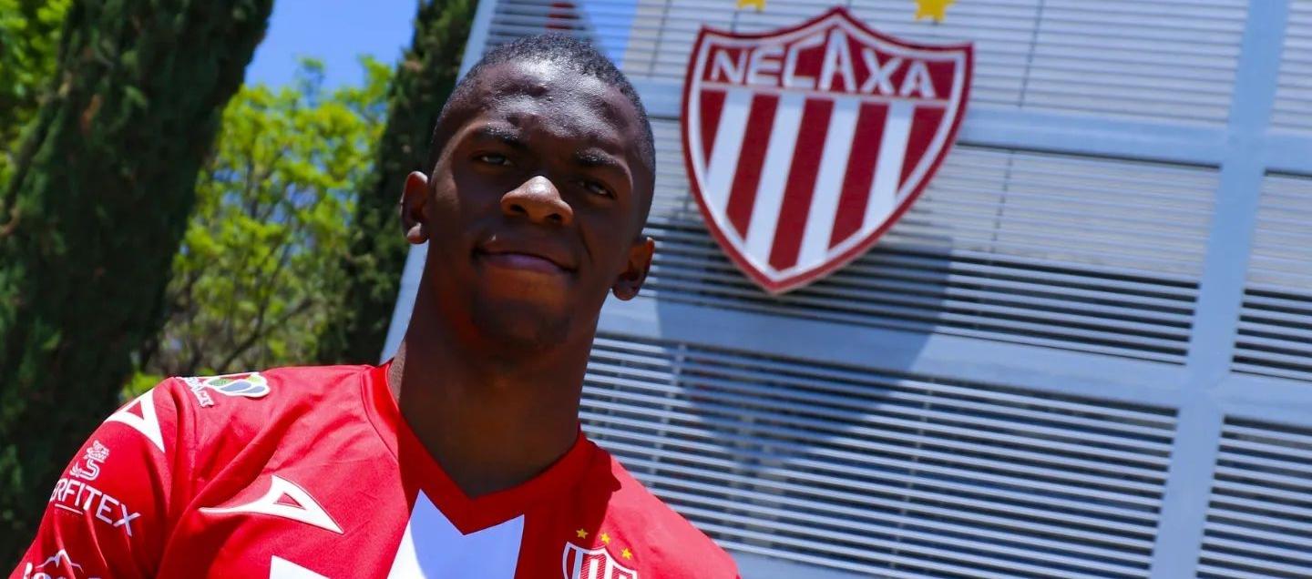 Andrés Colorado actuó durante un año en el Necaxa de México.