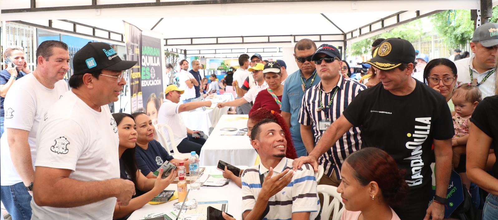 La feria ‘Vamos pa'l barrio’ es liderada por el alcalde Alejandro Char.