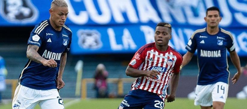 Delvin Alfonzo avanza con la marca de Déiber Caicedo.