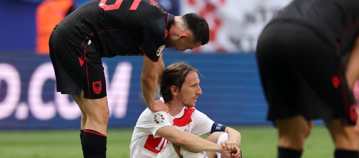 Luka Modric, capitán de Croacia, no oculta su decepción tras el empate ante Albania. 