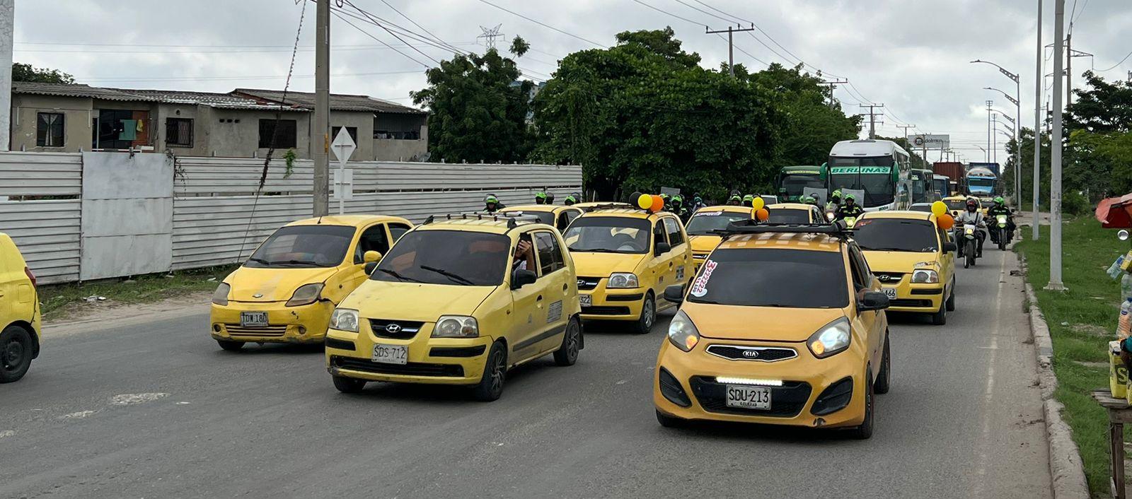 Avenida Circunvalar a la altura de Las Gaviotas hay 'Plan tortuga'