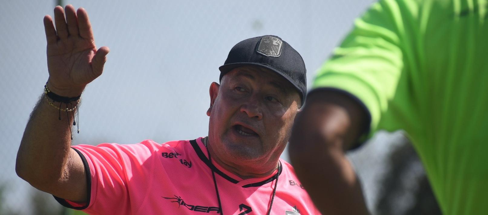 Alberto Suárez, técnico del Real Cartagena, confirmó que el 'Chino' Sandoval está separado del equipo. 