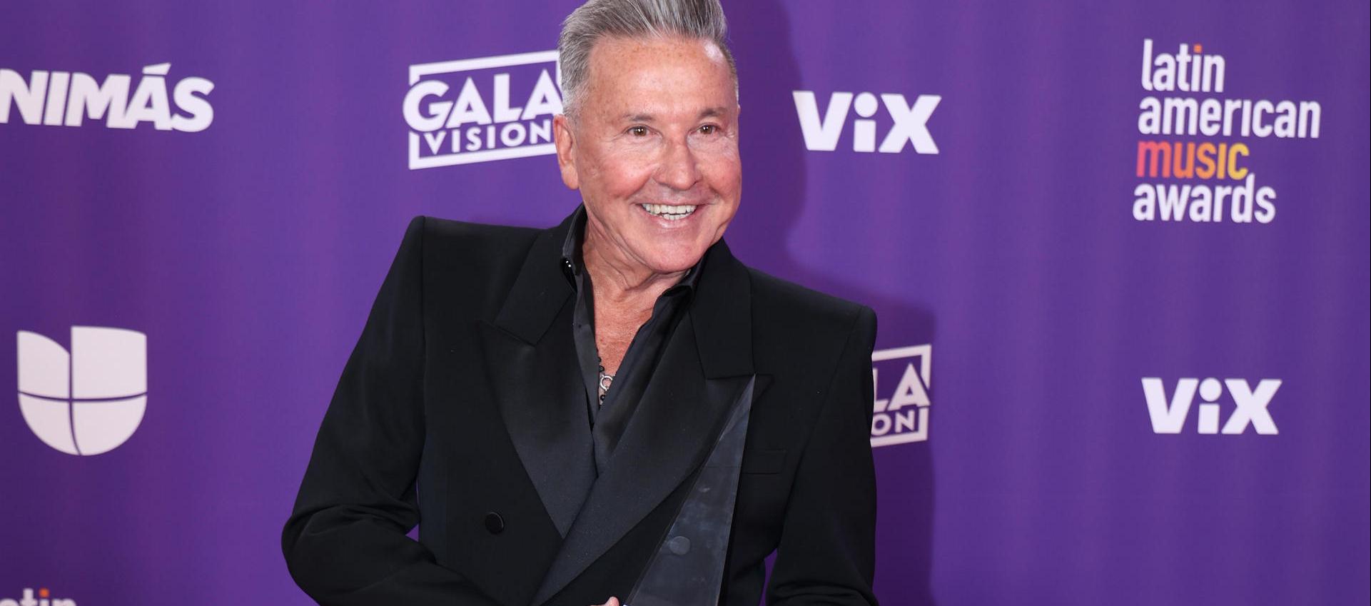 El artista durante la edición N°9 de los Latin American Music Awards. 