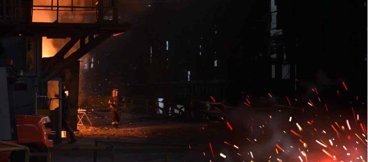 21 mil personas derivan sus ingresos de la actividad de la empresa.