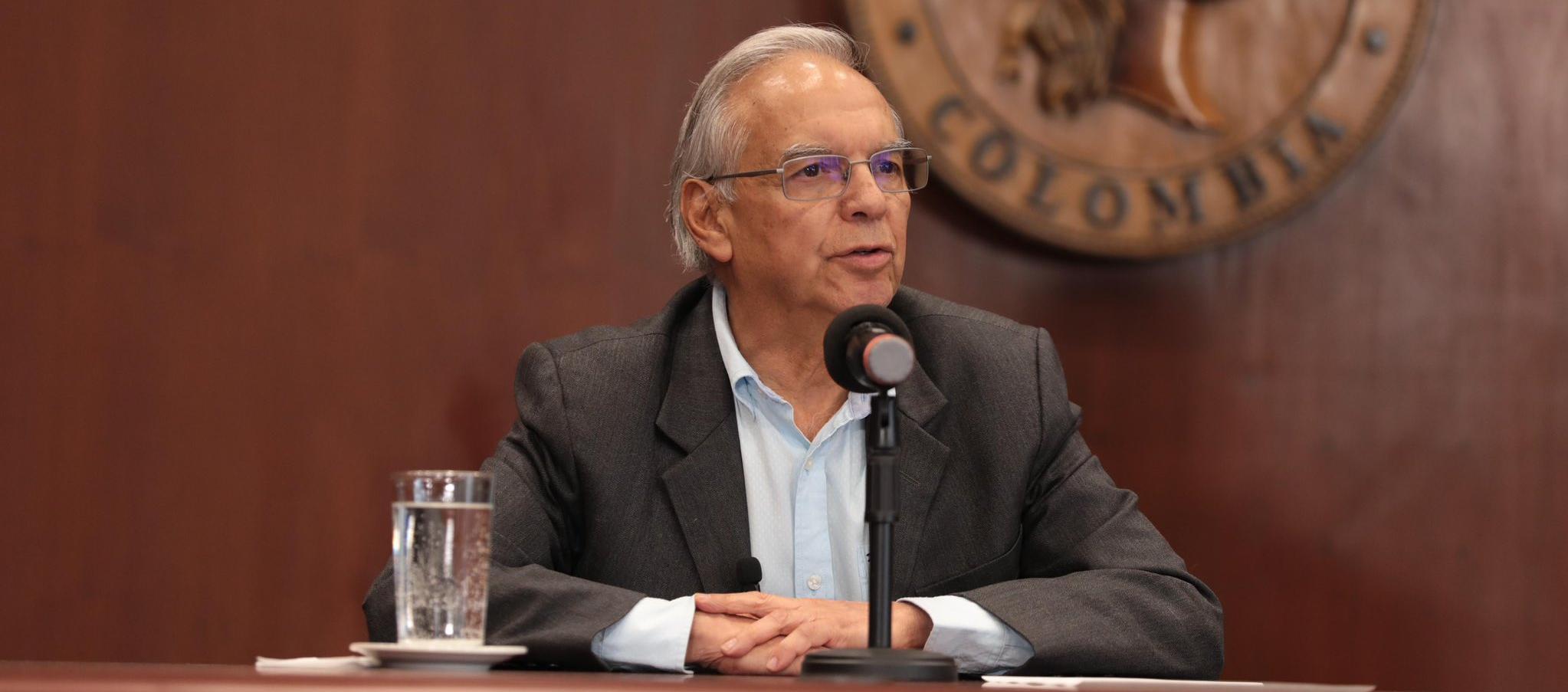 Ricardo Bonilla, ministro de Hacienda.