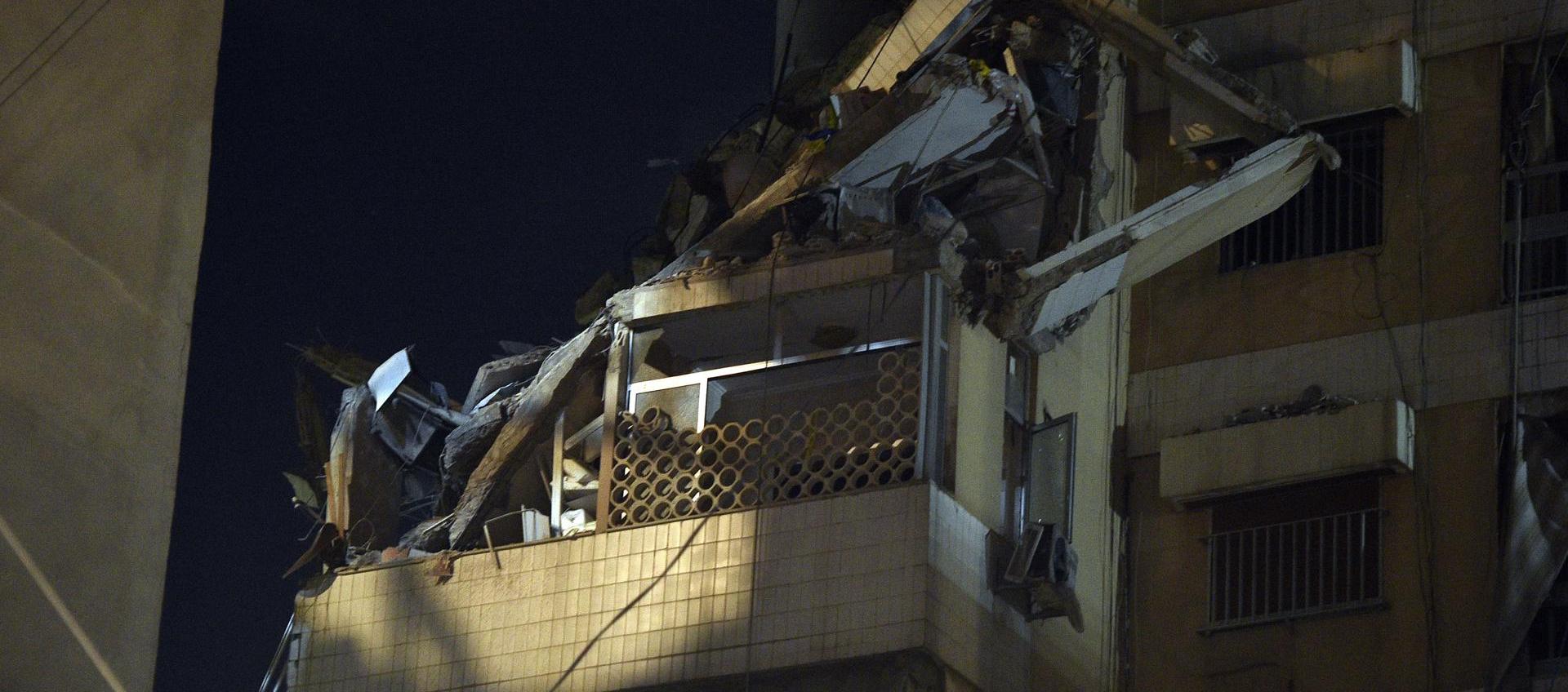 Los pisos superiores destruidos.