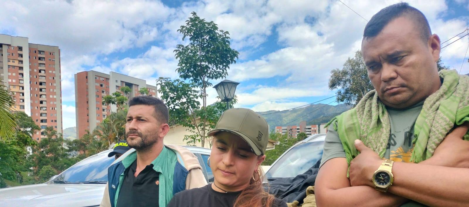 Alias 'Leo Firu', 'Erika' y 'Calarcá'.