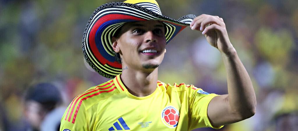 Richard Ríos luego de clasificar a la final. 