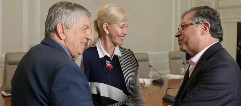 César Gaviria y Gustavo Petro.