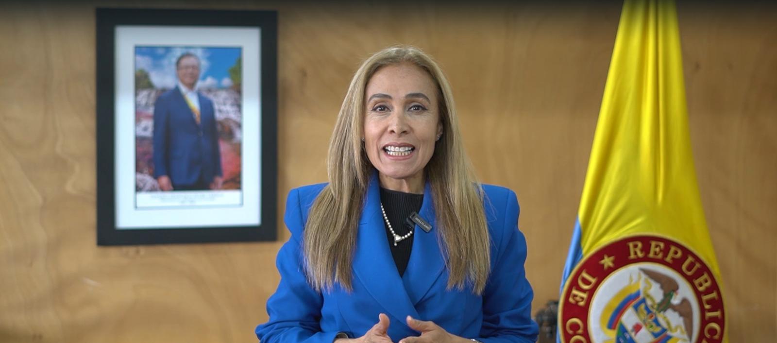 Viviana León, Gerente de la Imprenta Nacional.