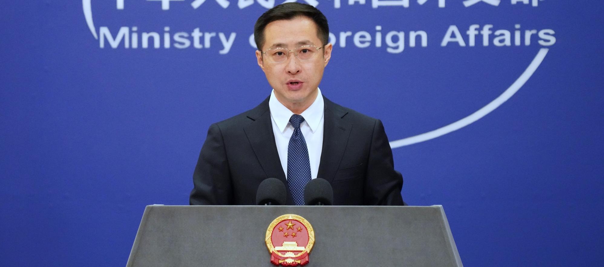 El portavoz de la Cancillería china Lin Jian.