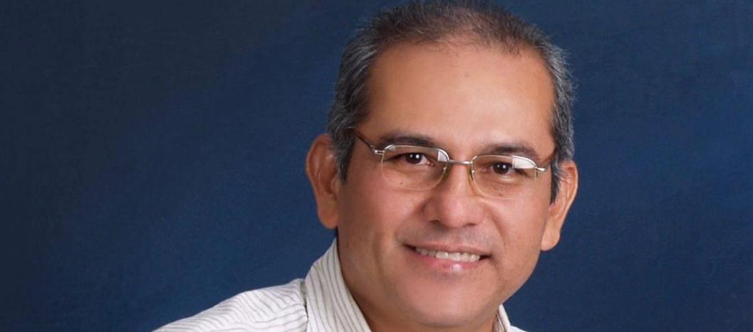 El docente Néstor Martínez Celis.