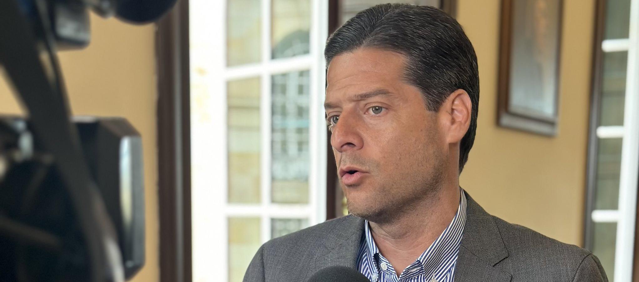 El senador Mauricio Gómez Amín.