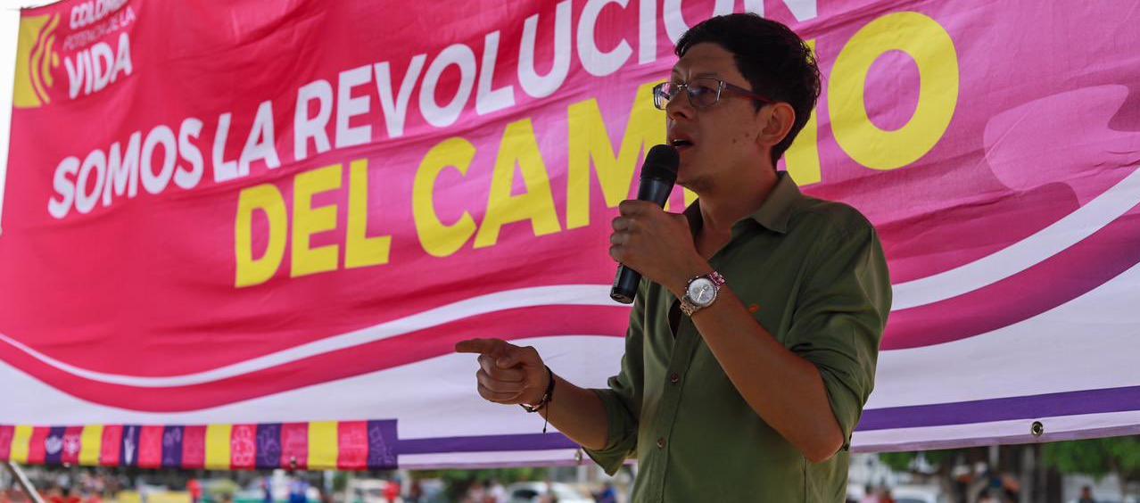 Daniel Rojas Medellín.