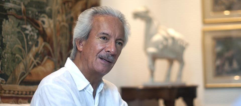 José Rubén Zamora principal homenajeado en la ceremonia.