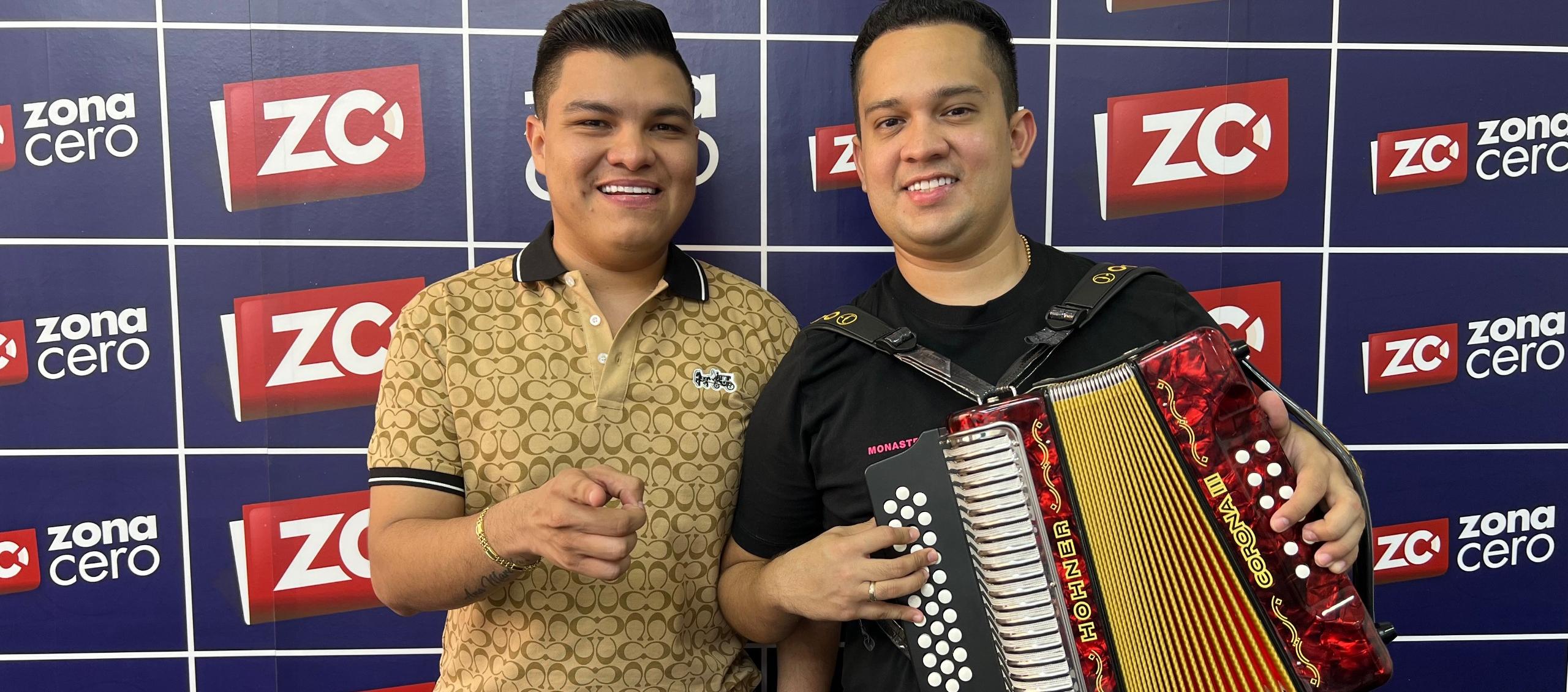 Óscar Gamarra y su compañero de fórmula Camilo Carvajal.