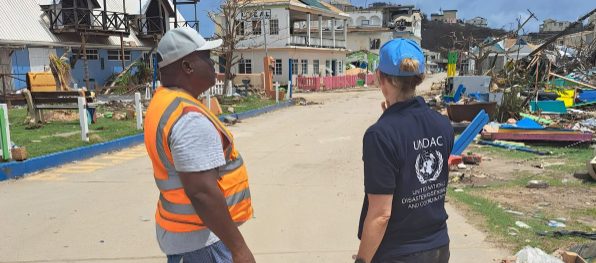 El paso del ciclón ha provocado, además, grandes retos económicos para los residentes de las islas.