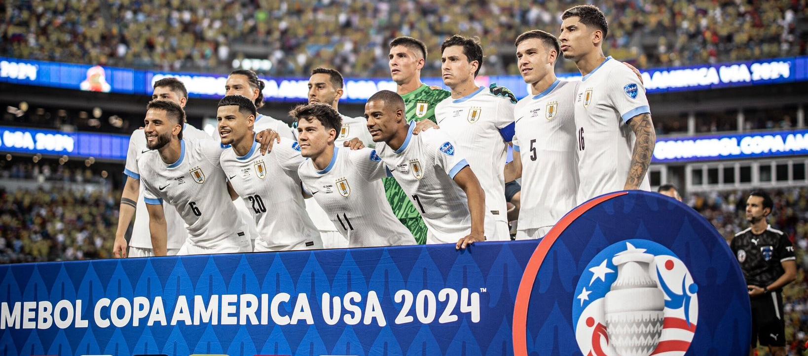 Selección Uruguay que enfrentó a Colombia en la semifinal. 