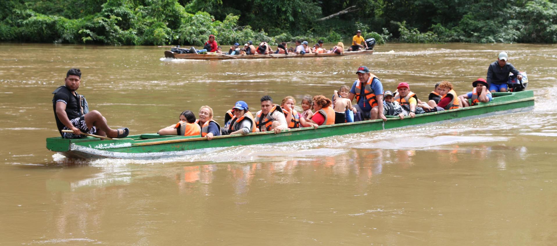 Migrantes en el Darién.