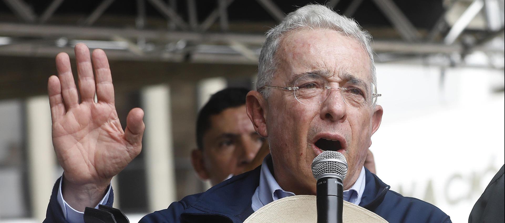 Álvaro Uribe Vélez, Presidente de Colombia entre 2002 y 2010.