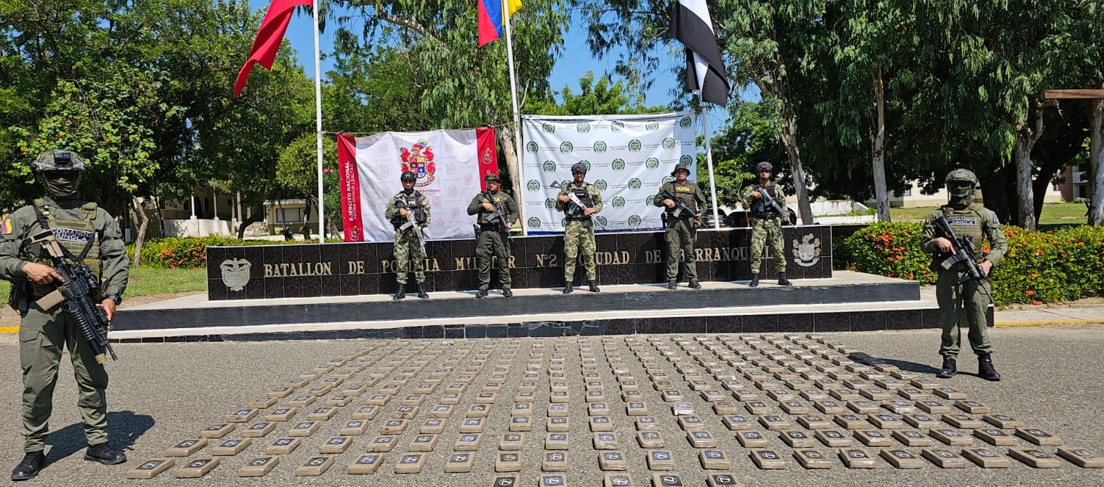La droga incautada por las autoridades en el barrio Villanueva. 