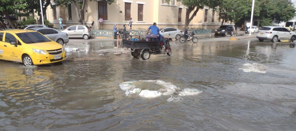La finalidad es que agua de alcantarillado no se rebose en el sector.