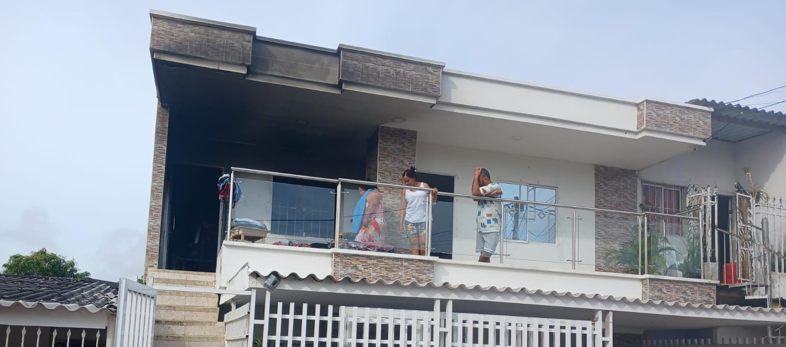 El incendio ocurrió en un segundo piso. 